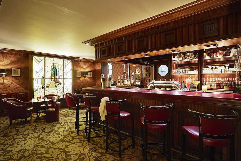restaurant-cafeteria