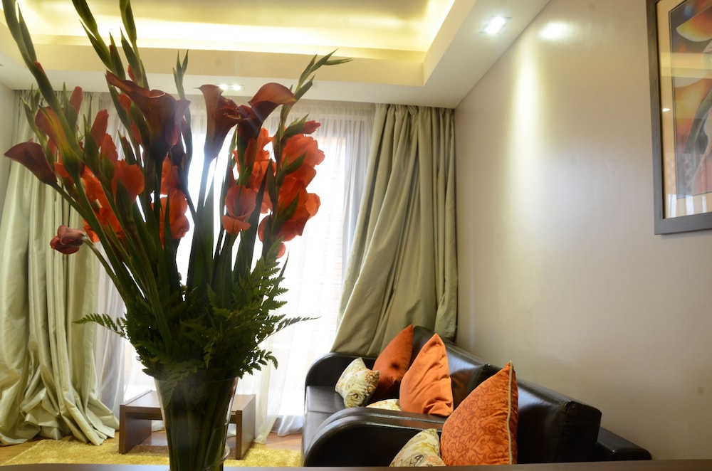 Ngong Hills Hotel 51/72