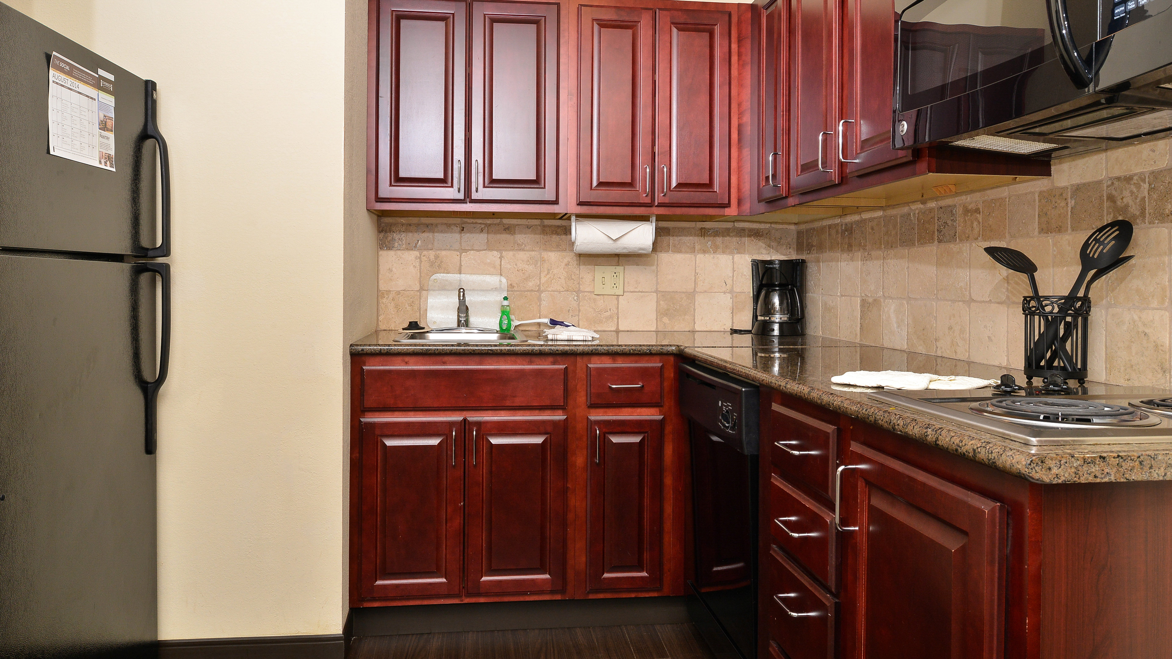Staybridge Suites West Des Moines 75/76