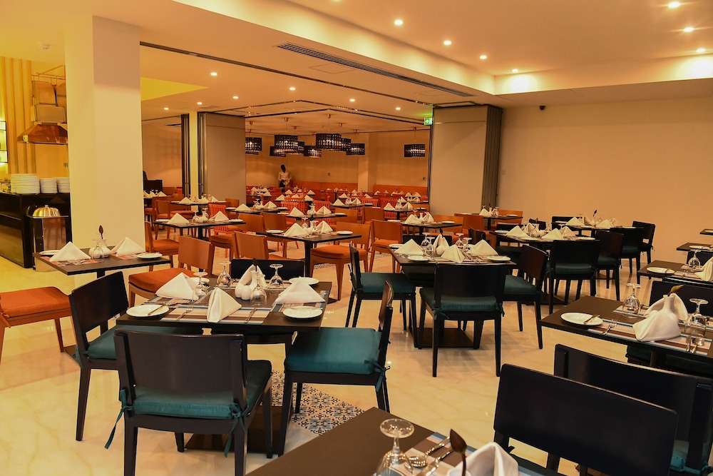 Anarva Mount Lavinia 25/38
