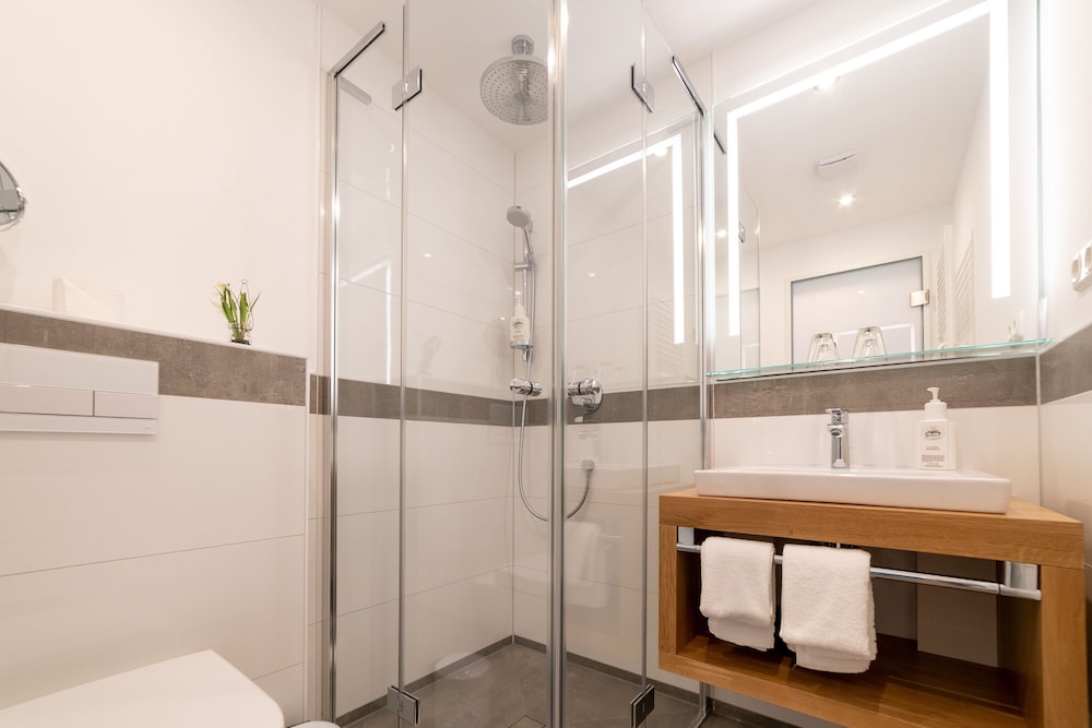 Hotel Zum Kuhhirten 41/47