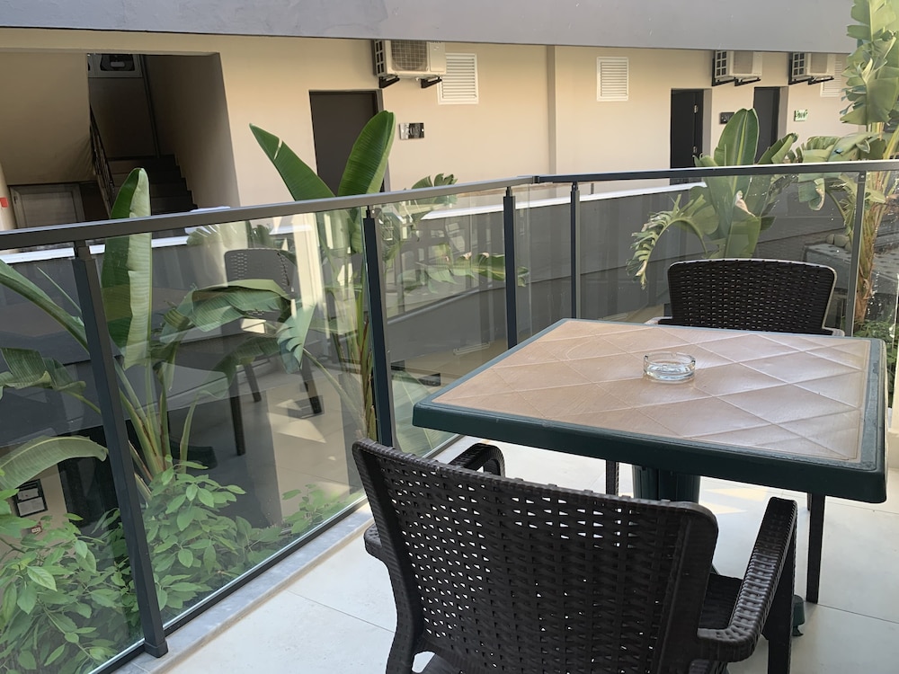 Sun Hotel By En Vie Beach - Adults Only 38/50