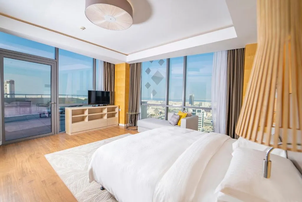 Room at Rotana Corniche, DAMMAM