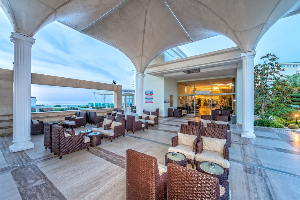Royal Atlantis Resort Spa 48/69