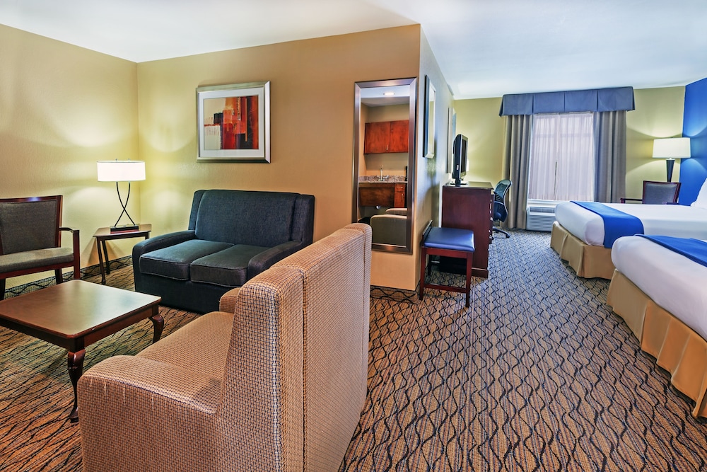Holiday Inn Express Hotel And Suites Houston Downtown Convention Center 42/72