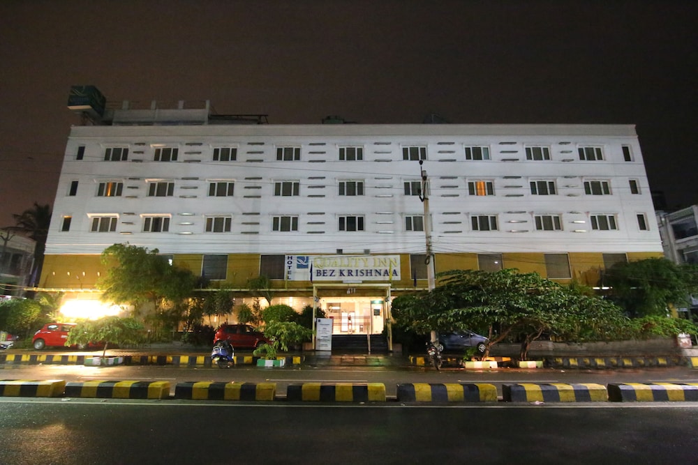 Quality Inn Bez Krishnaa 2/50