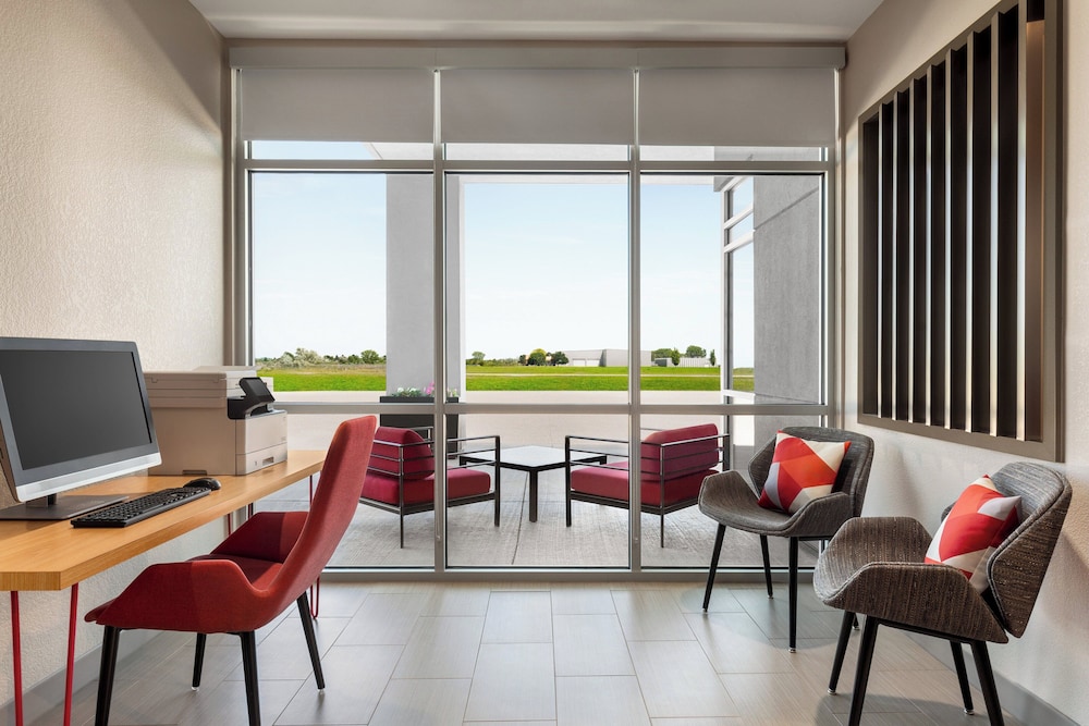 Candlewood Suites Bellefonte by IHG، ولاية كوليج 20/25