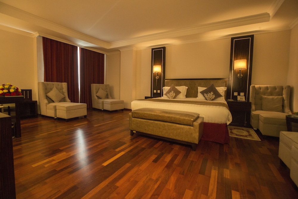 Saro-Maria Hotel 13/70