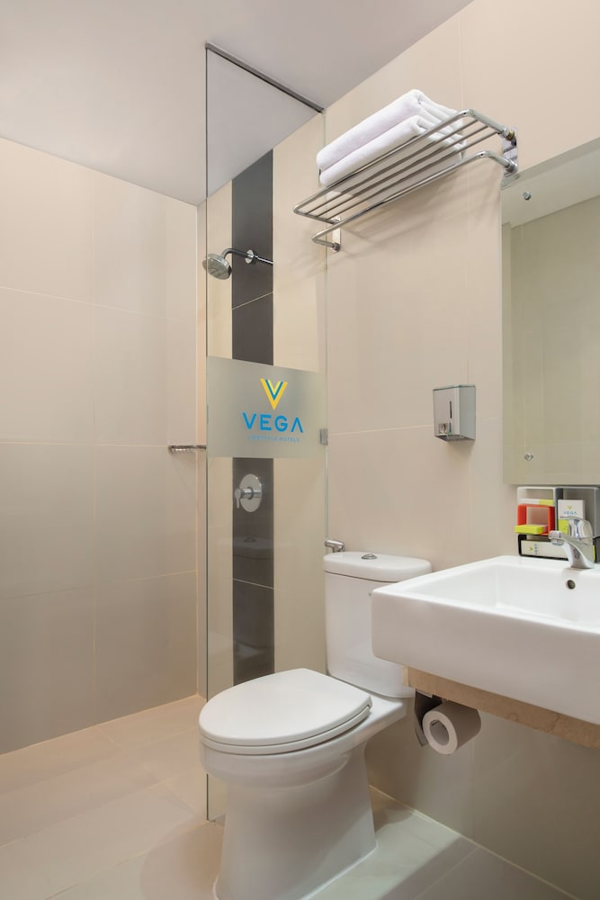 Vega Hotel Gading Serpong 63/65