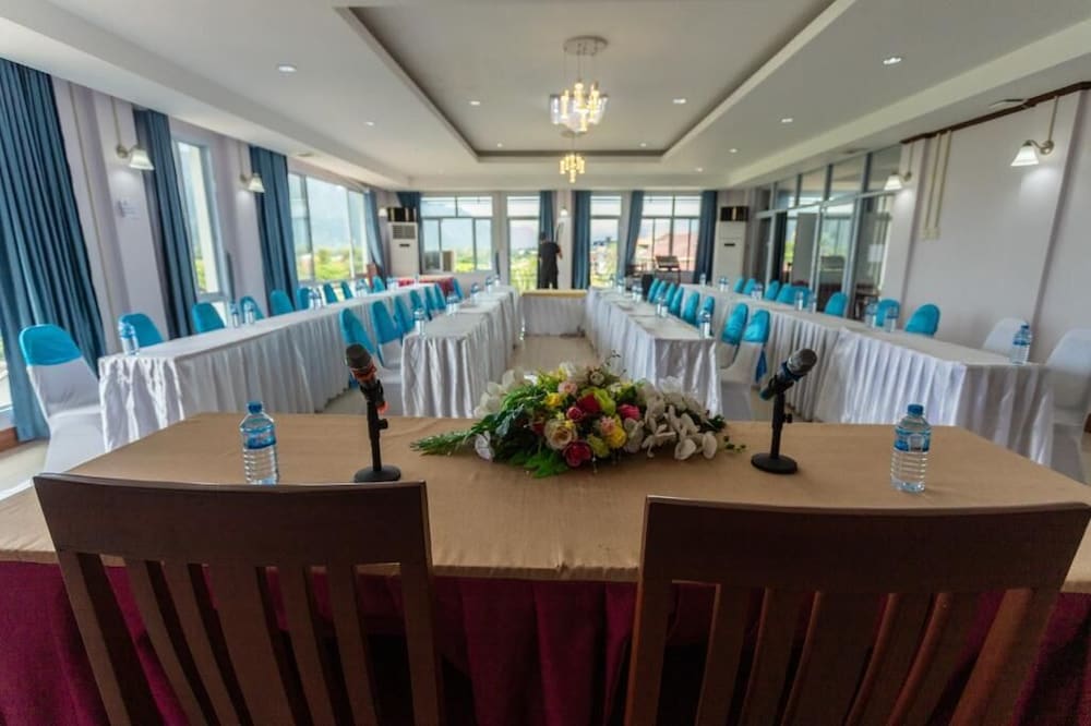 Vilayvong Hotel 33/50