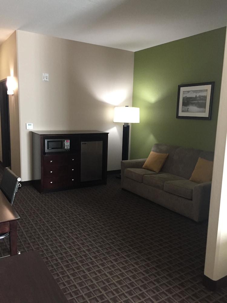 Best Western Plus Havre Inn & Suites 41/57