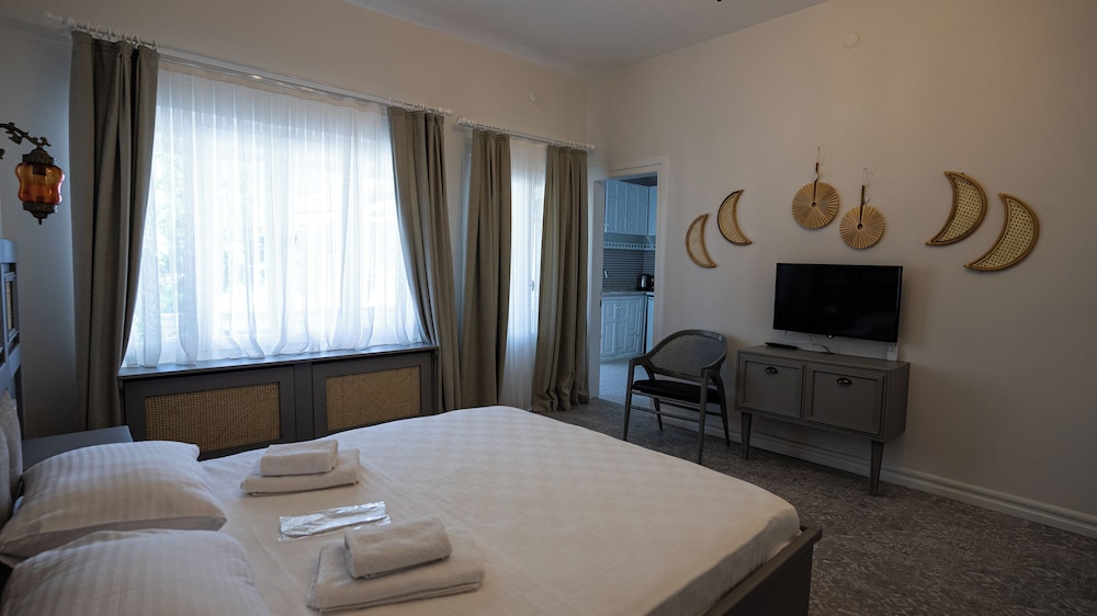Ece Suites Apart 13/50