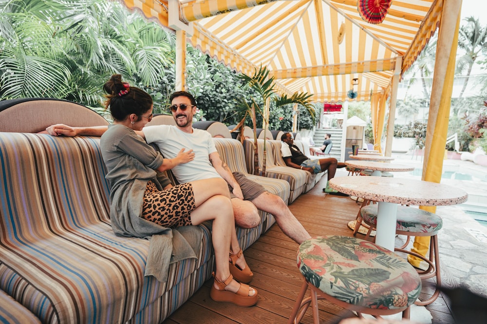 Viajero Miami - Adults Only 50/73
