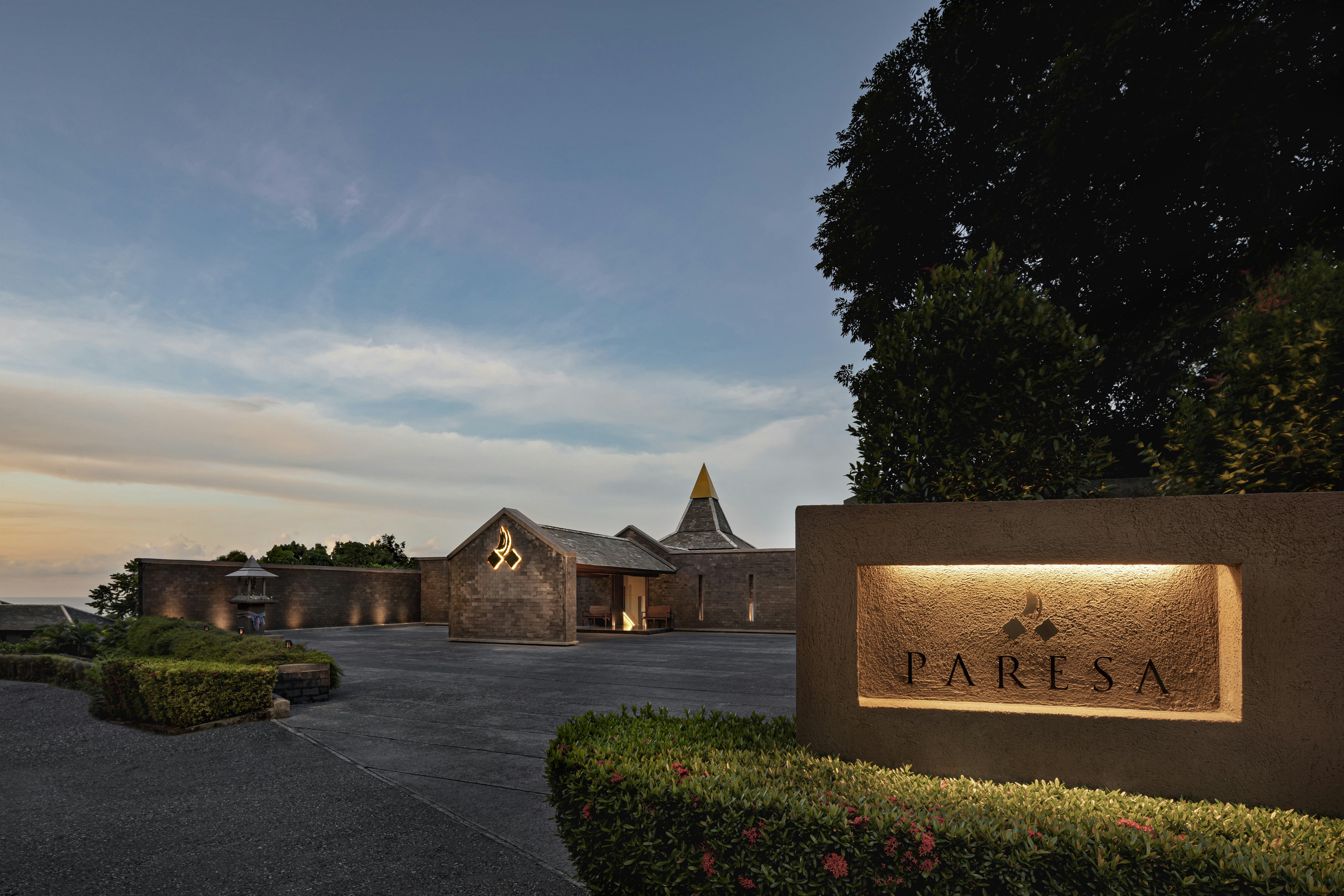 Paresa Resort Phuket 87/90