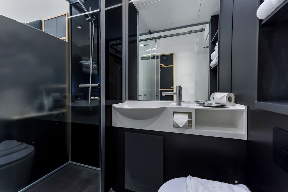 The Z Hotel Holborn 40/50