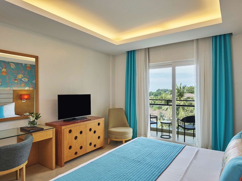 Movenpick Resort And Spa Boracay 33/70