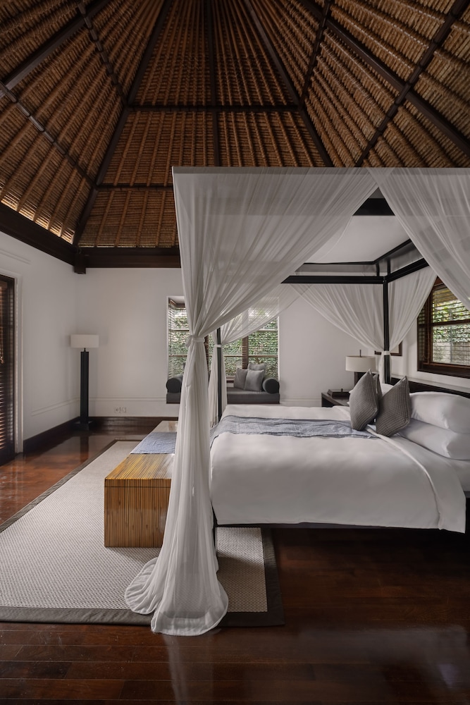 1 BEDROOM, VILLA, PRIVATE POOL
