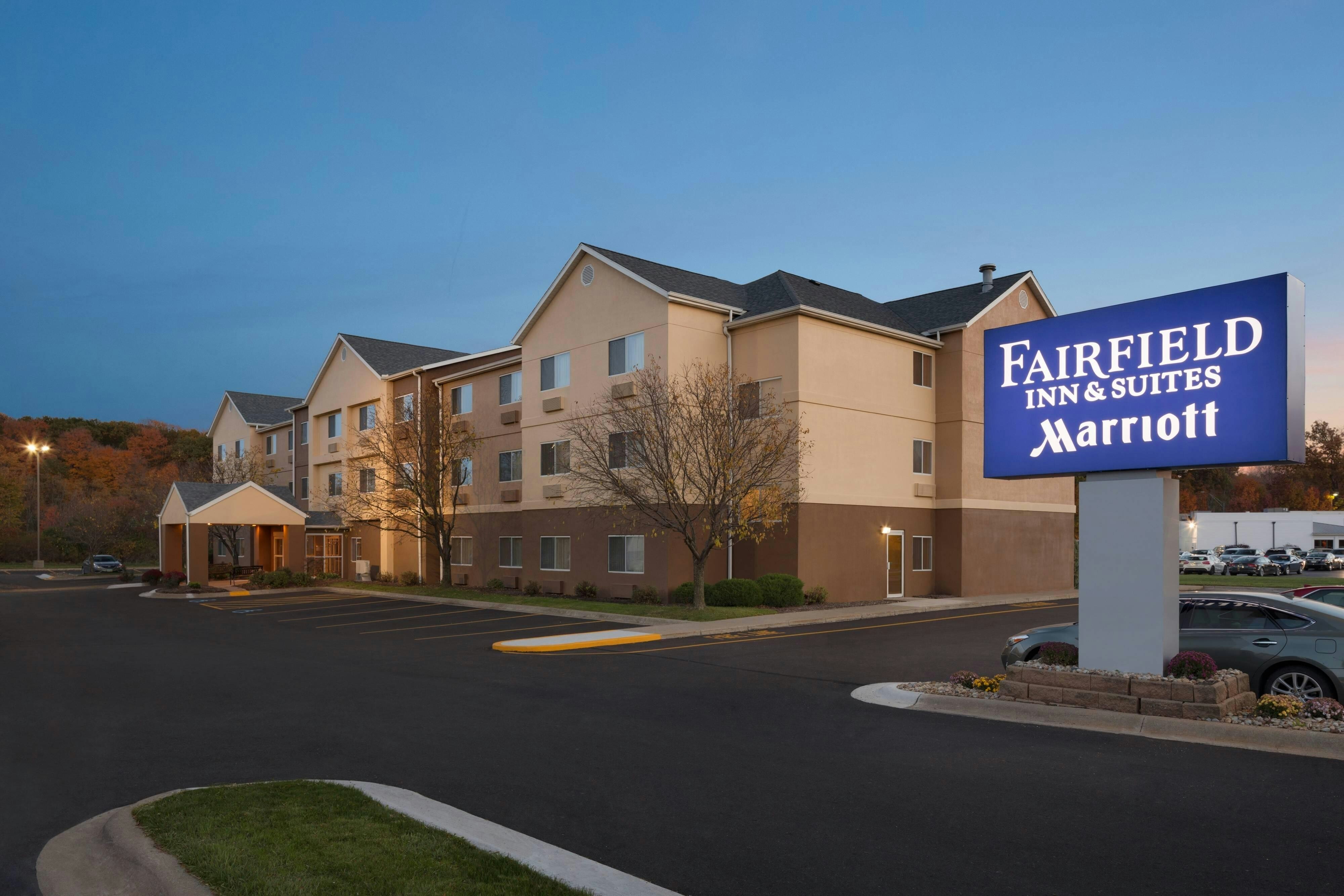 Fairfield Inn & Suites Youngstown Boardman Poland 2/35
