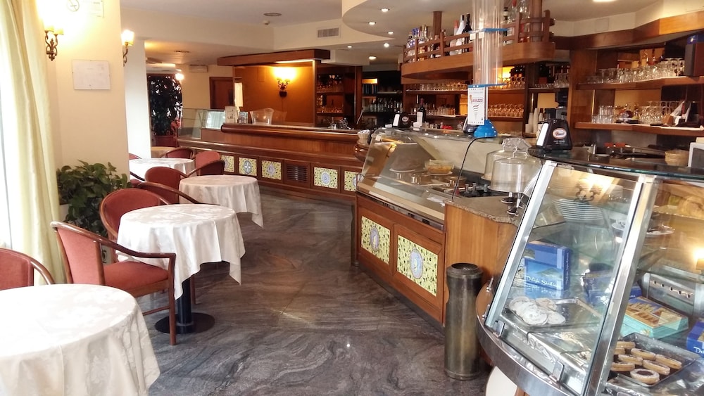 Villa Bianca Resort 30/42