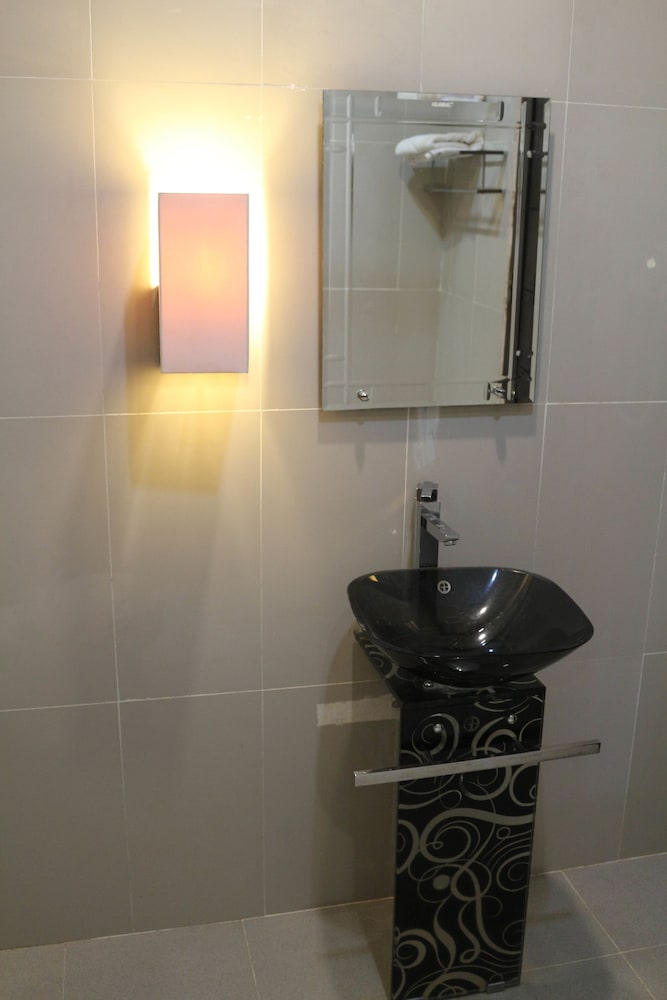 Serayu Hotel Timika 27/29