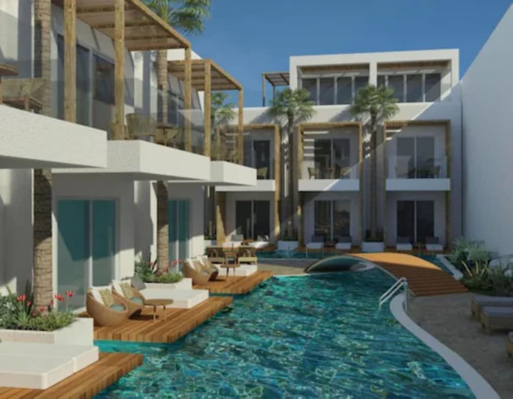 Galazio Beach Resort 65/68