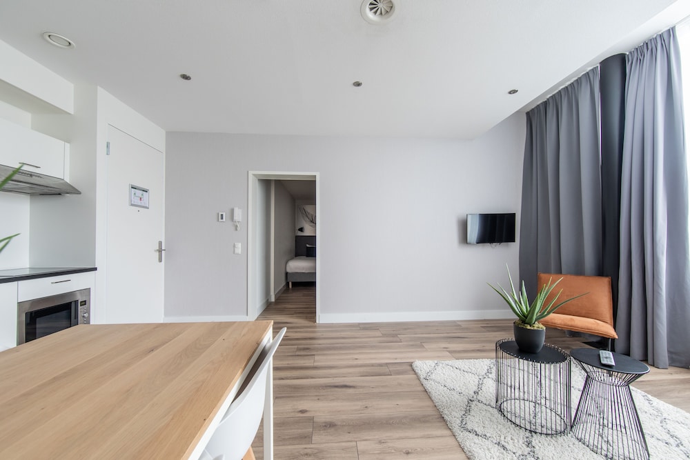 HOTEL2STAY 28/41