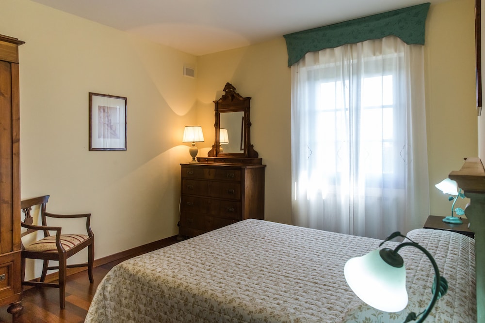 Le Anfore Agriturismo 25/70