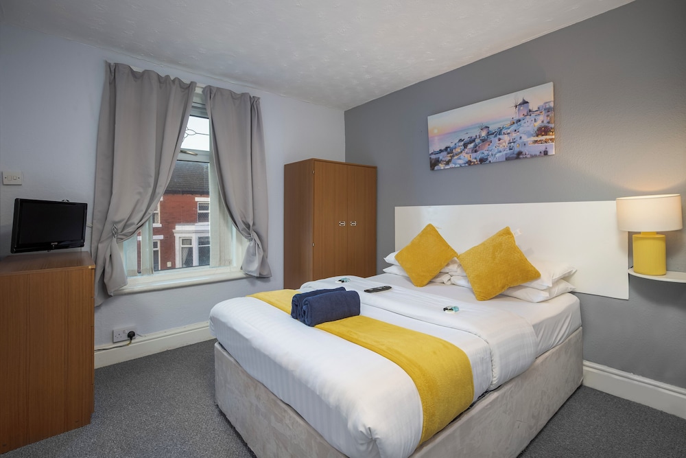 Royal Oakwell Hotel 9/52