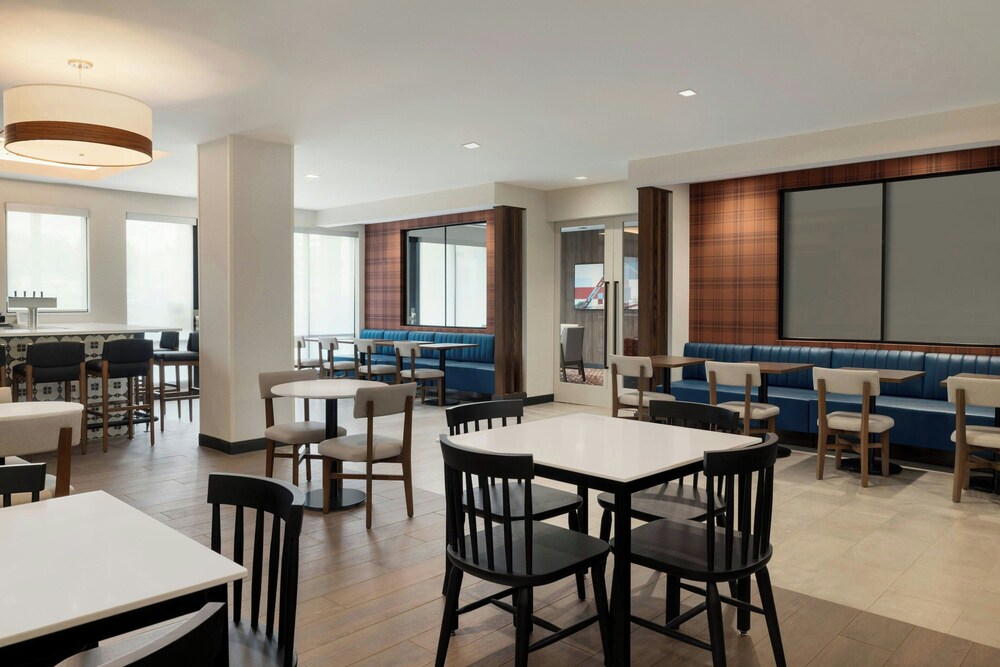 Fairfield By Marriott Inn & Suites Lancaster 24/39