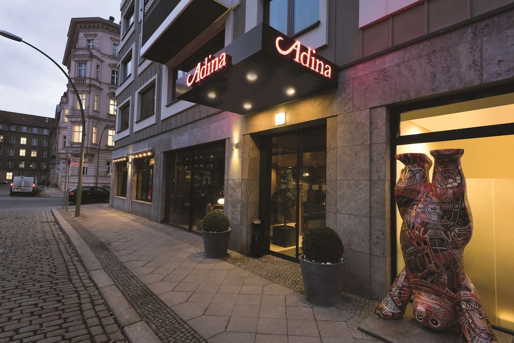 Adina Apartment Hotel Berlin Mitte 66/71
