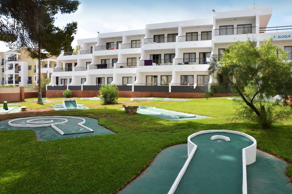Vibra Riviera Apartments 6/45
