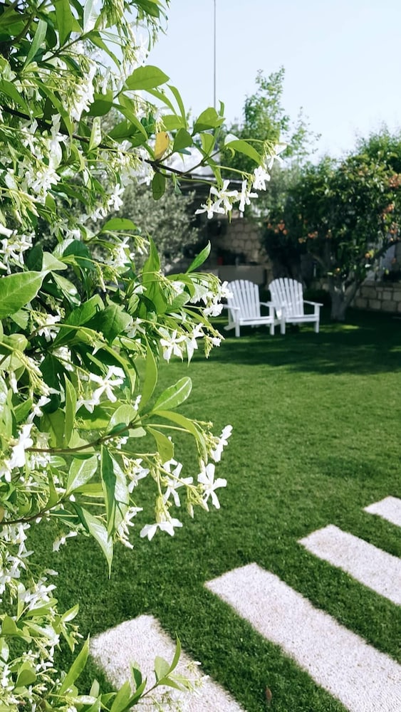 Peremere Alacati Hotel 36/50