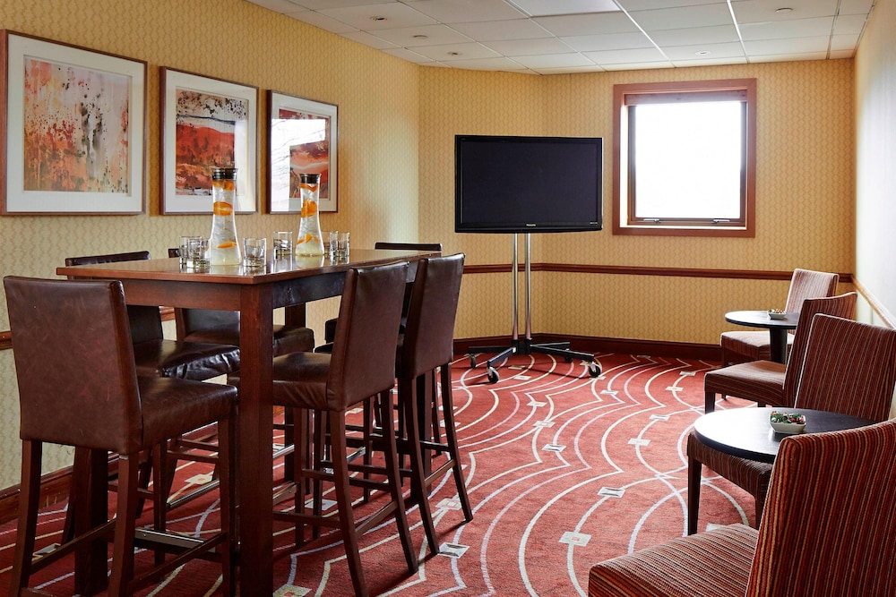 Delta Hotels by Marriott Newcastle Gateshead 24/39