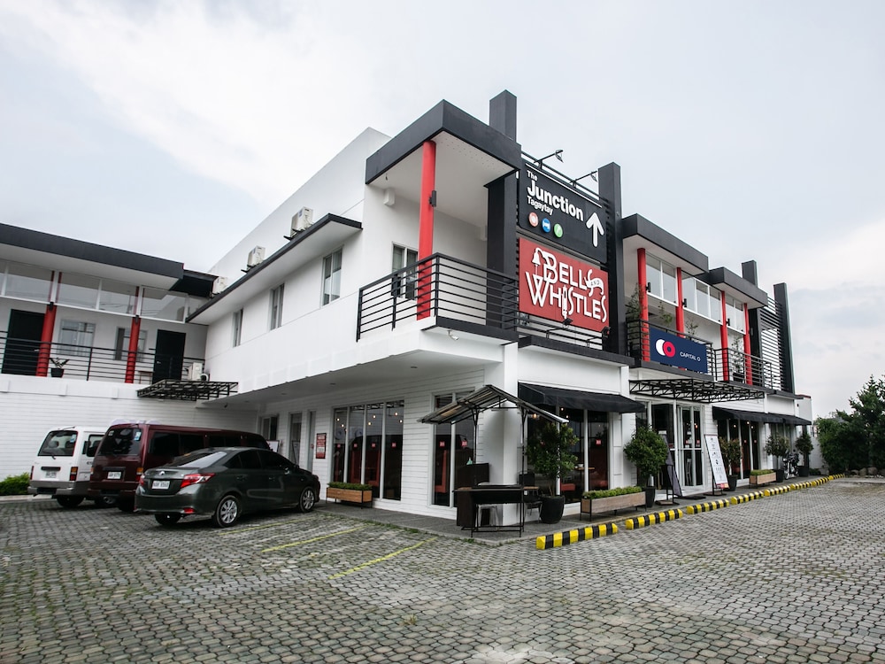 Capital O 642 The Junction Tagaytay 2/29