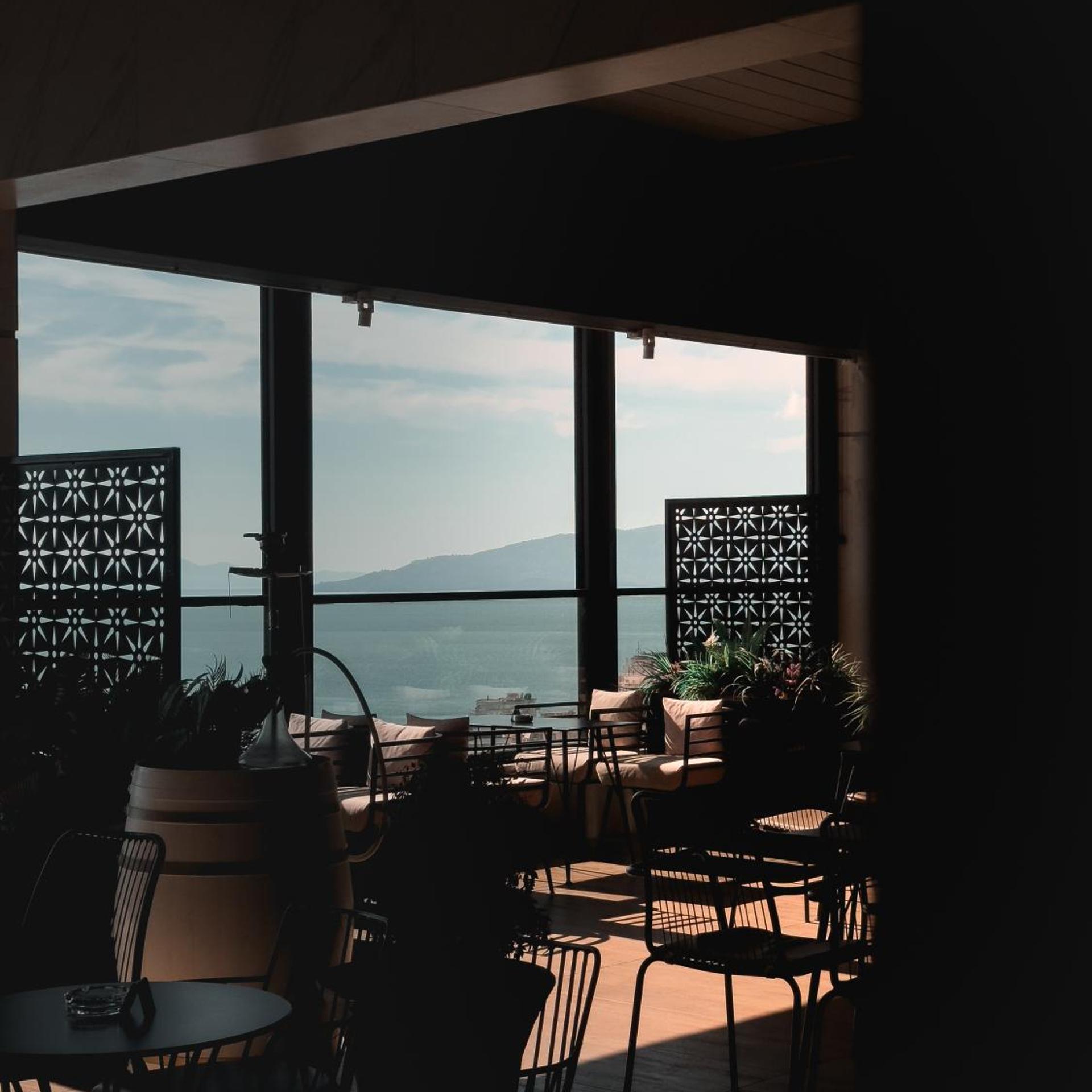 Toer Hotel Saranda 49/60