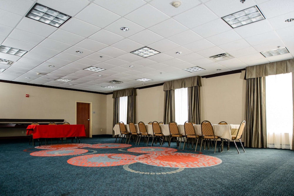 Hampton Inn Victoria 50/58