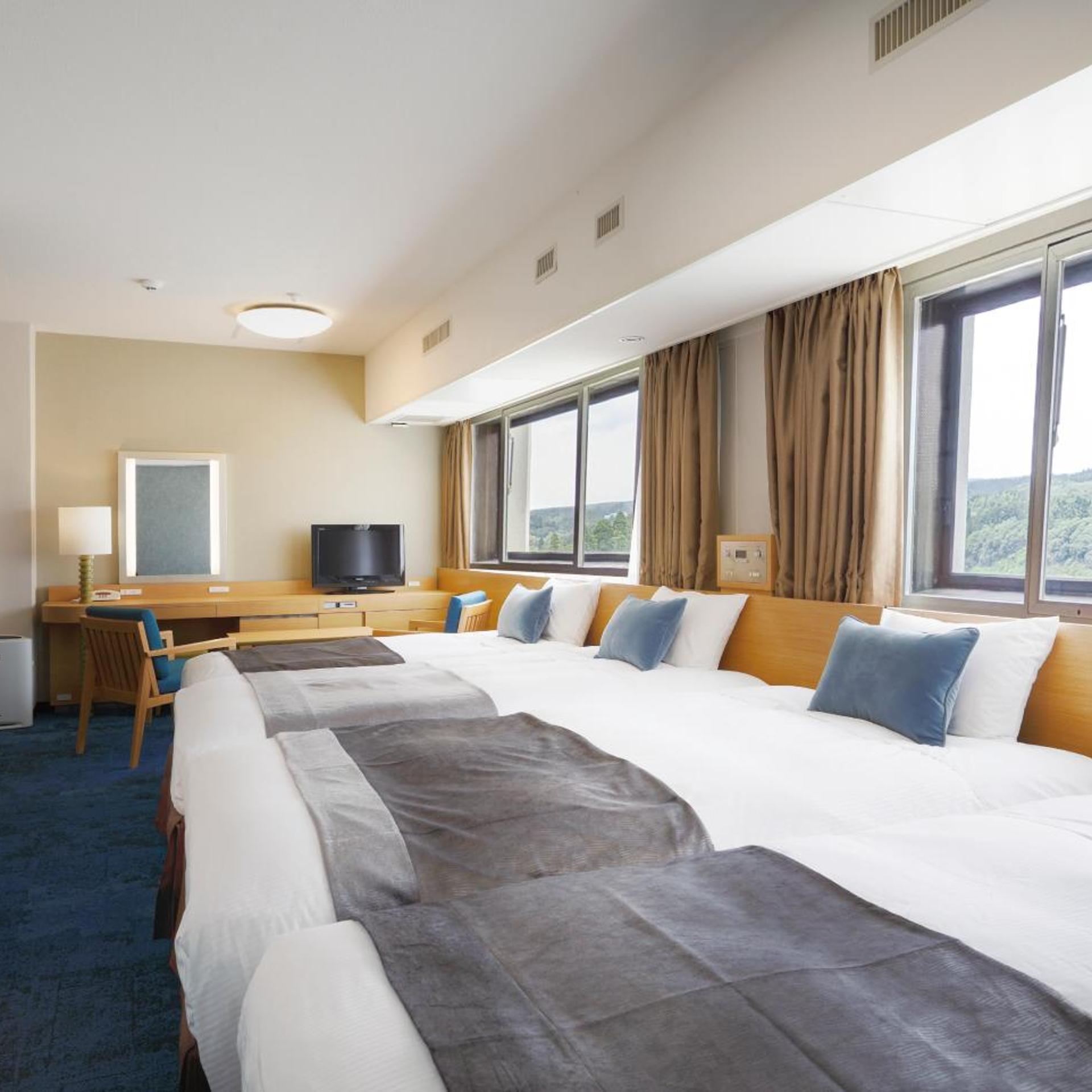 Deluxe Twin+2 Extra Beds Non-smoking