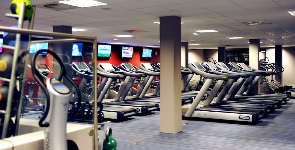 Village Prem Swansea Hotel Leisure Club 32/61