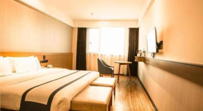 City Comfort Inn Xianning Tongcheng Zhuangyuan Square 14/50