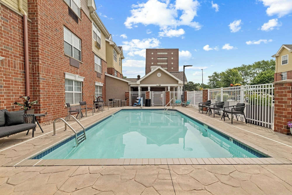 Towneplace Suites By Marriott Minneapolis West Stlouis Park 46/50