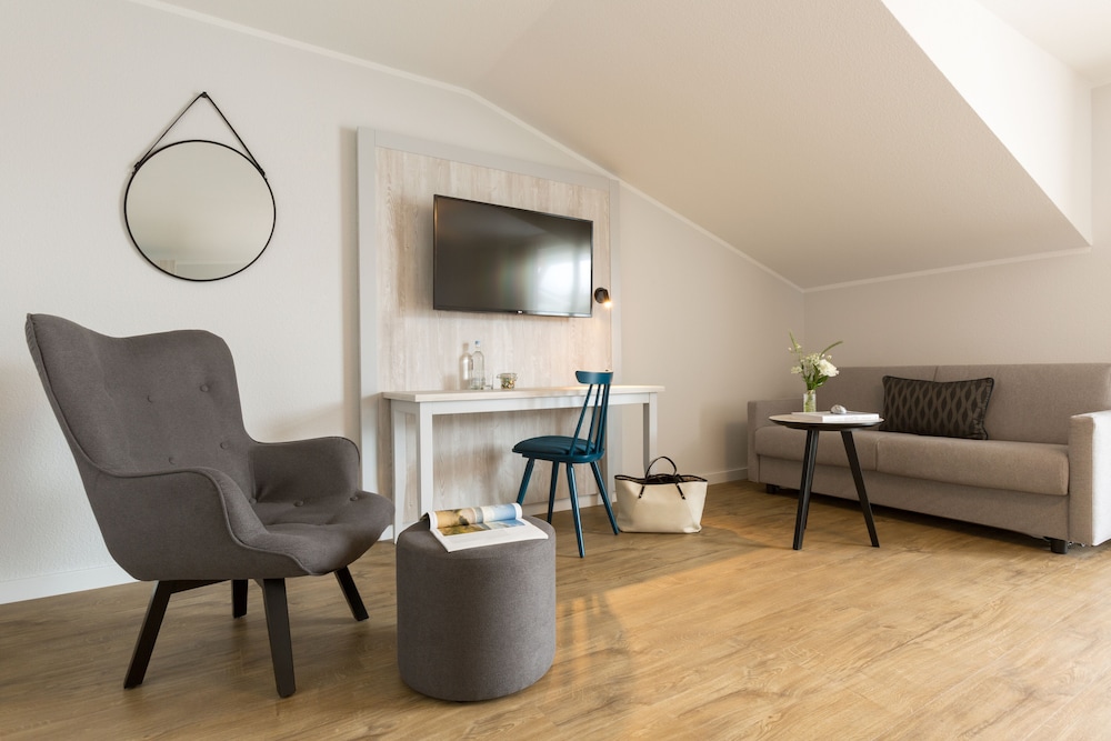 Hotel Berliner Bar 16/34
