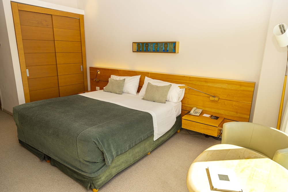 Design Suites Calafate 5/50