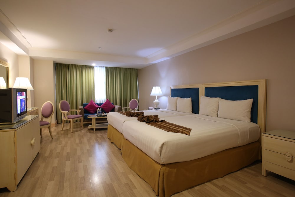 Crown Regency Hotel and Towers Cebu City 12/47