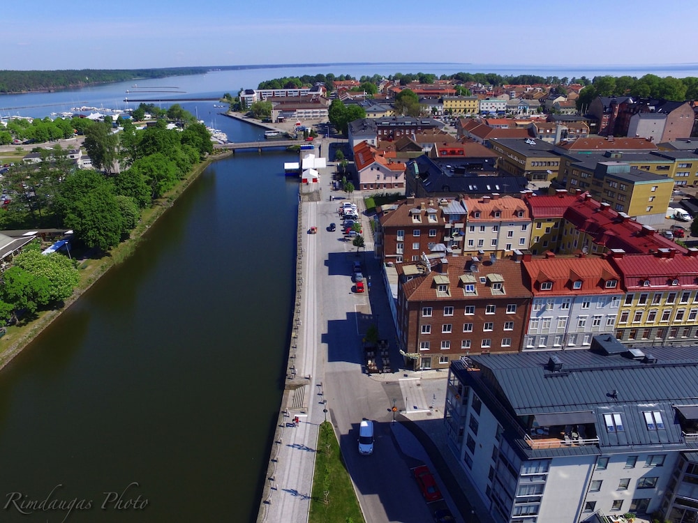 Strand Hotell 27/33