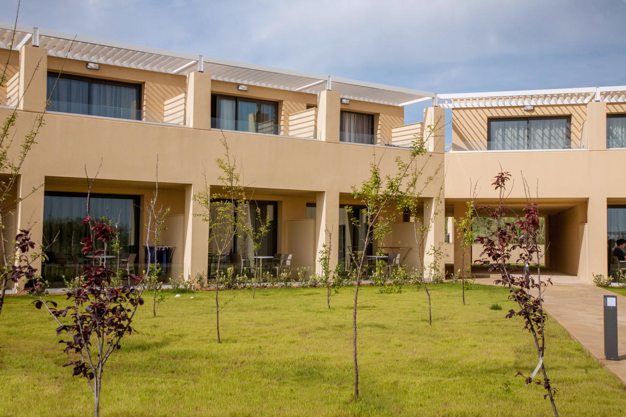 Ilion Beach Hotel 26/36