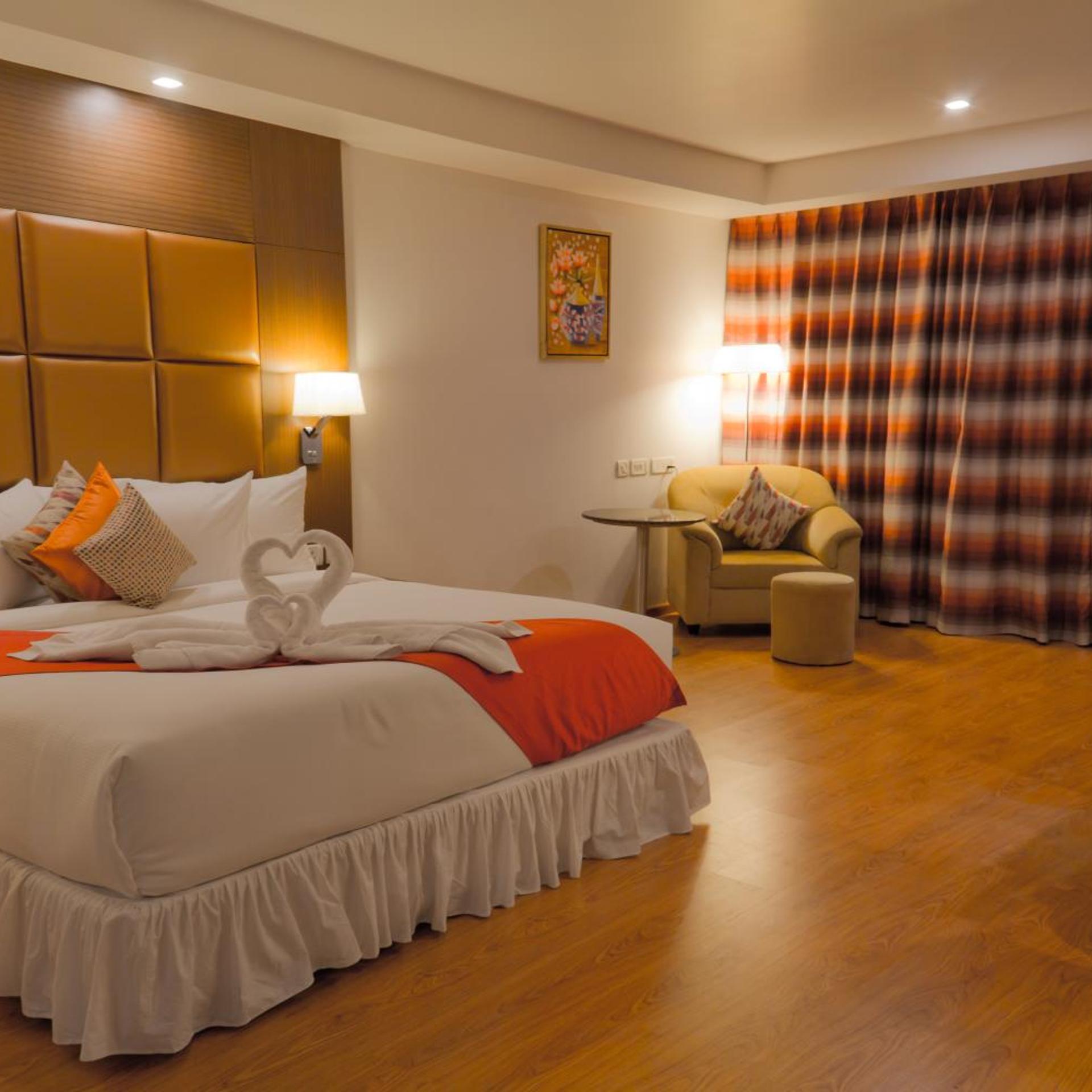 The Atrium Boutique Hotel 12/28