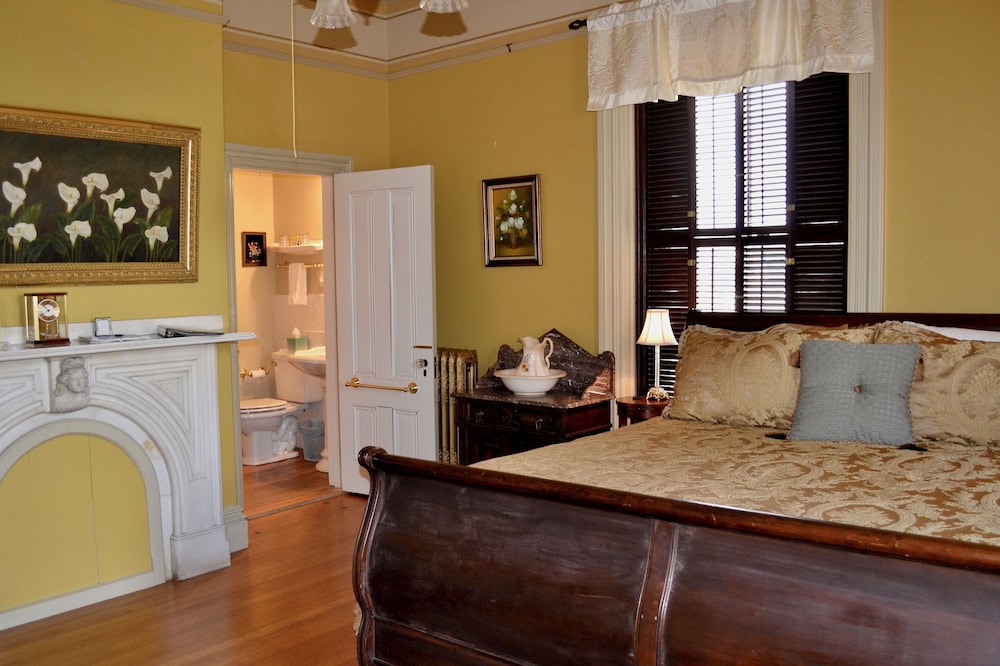 The Proctor Mansion Inn 50/70