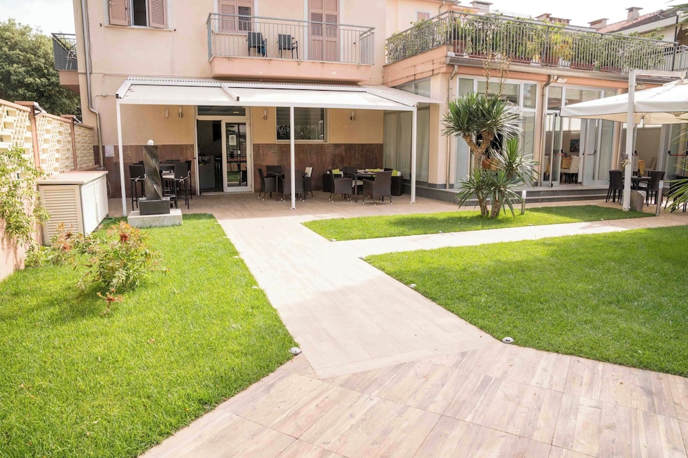 Hotel Roma 50/58