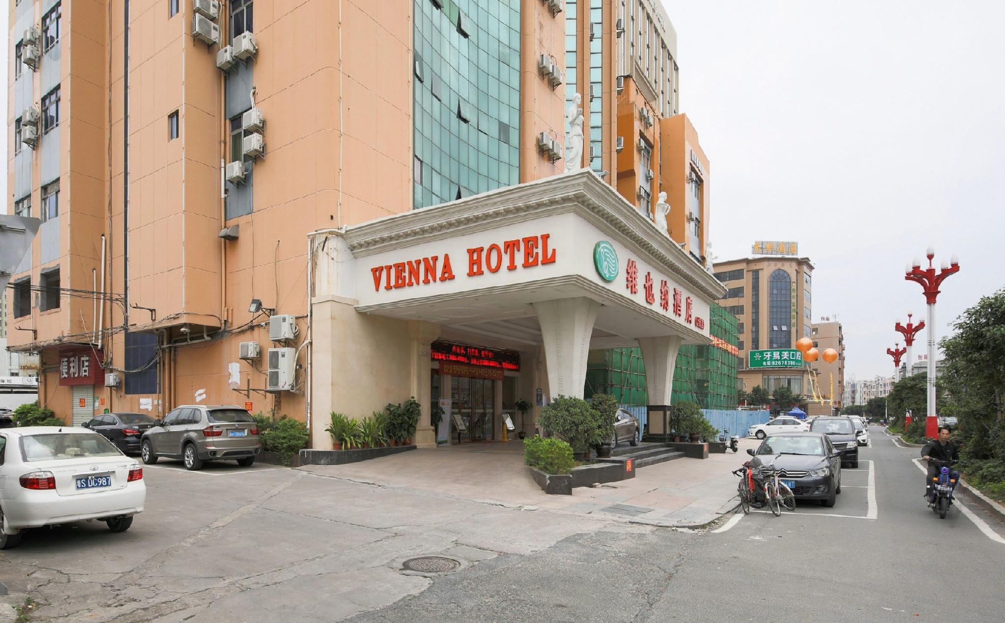 Vienna Hotel (Dongguan Dalang) 43/46