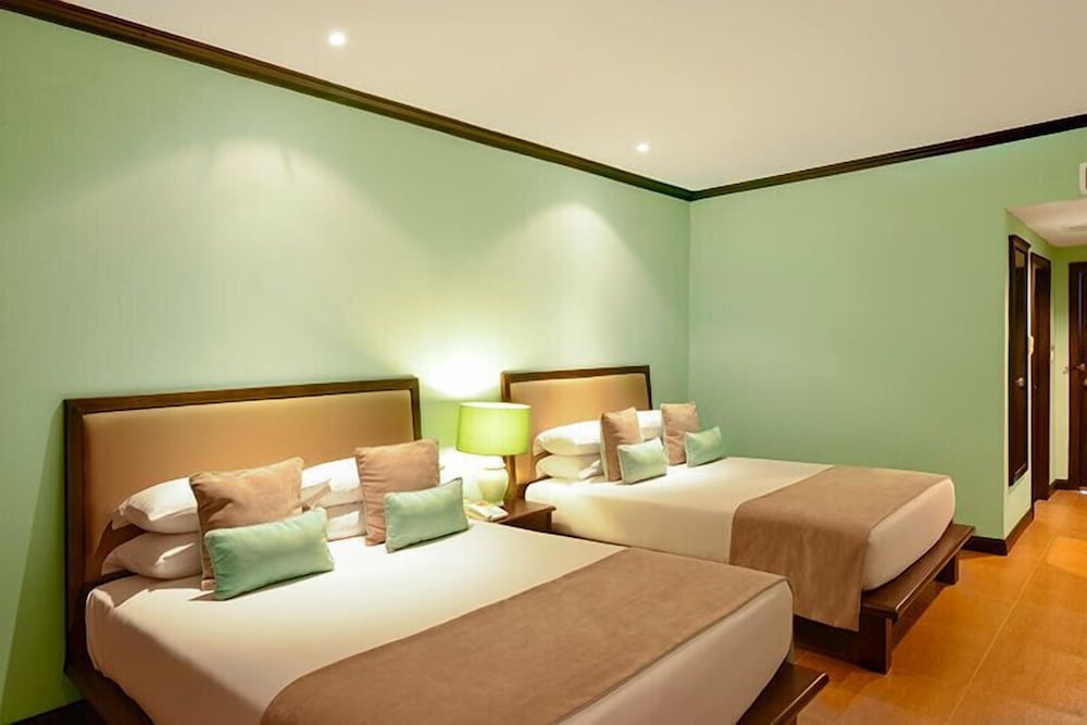 SIR JAMES RESORT SARABURI 14/50